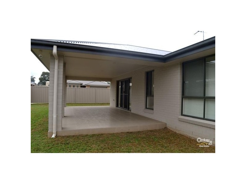 8 Pendula Way, Denman NSW 2328