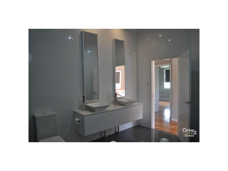 70 York Street, Singleton NSW 2330