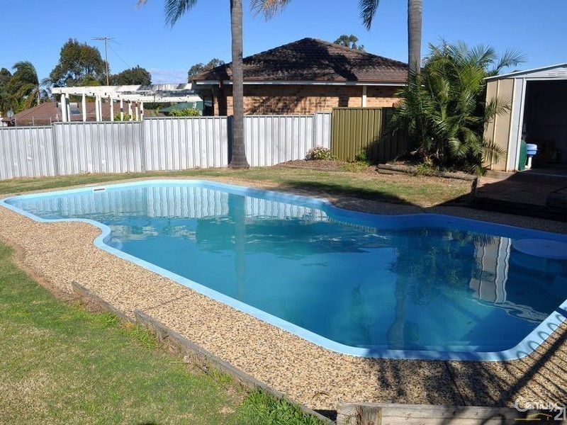 6 Dalmeny Close, Singleton NSW 2330