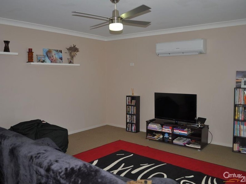 6 Dalmeny Close, Singleton NSW 2330