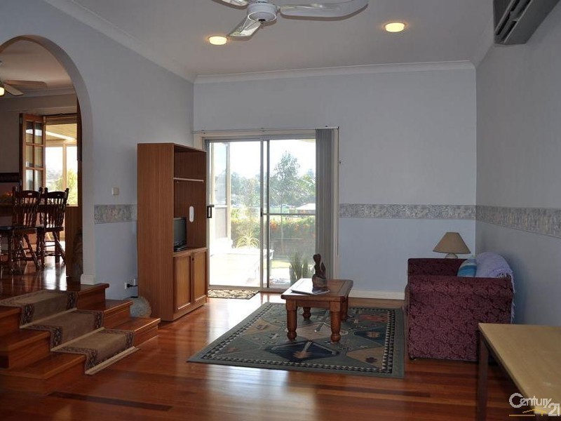 26 Lawson Avenue, Singleton NSW 2330