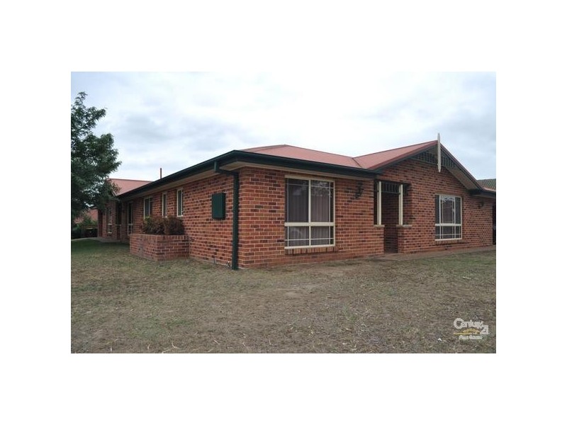 1/139 Gardner Circuit, Singleton NSW 2330