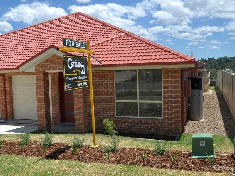 2-144 McMahon Way, Singleton NSW 2330