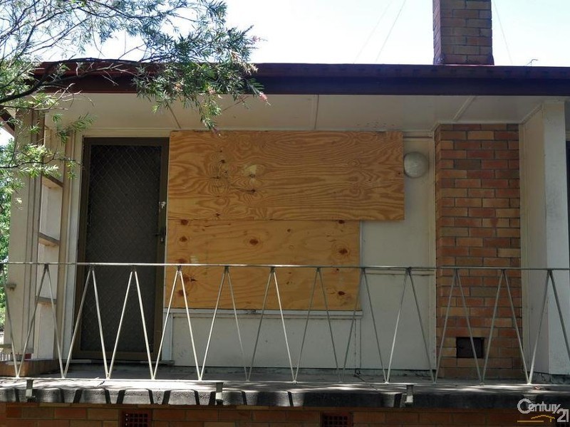 1-3 3  Buchan Avenue, Singleton NSW 2330