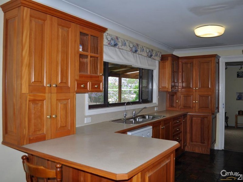 24 D’Arbon Avenue, Singleton Heights NSW 2330