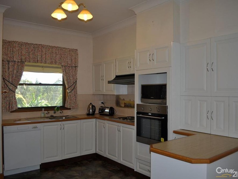 104 Retreat Road, Wattle Ponds NSW 2330