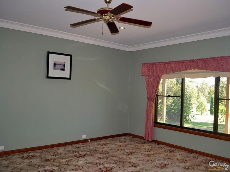 104 Retreat Road, Wattle Ponds NSW 2330