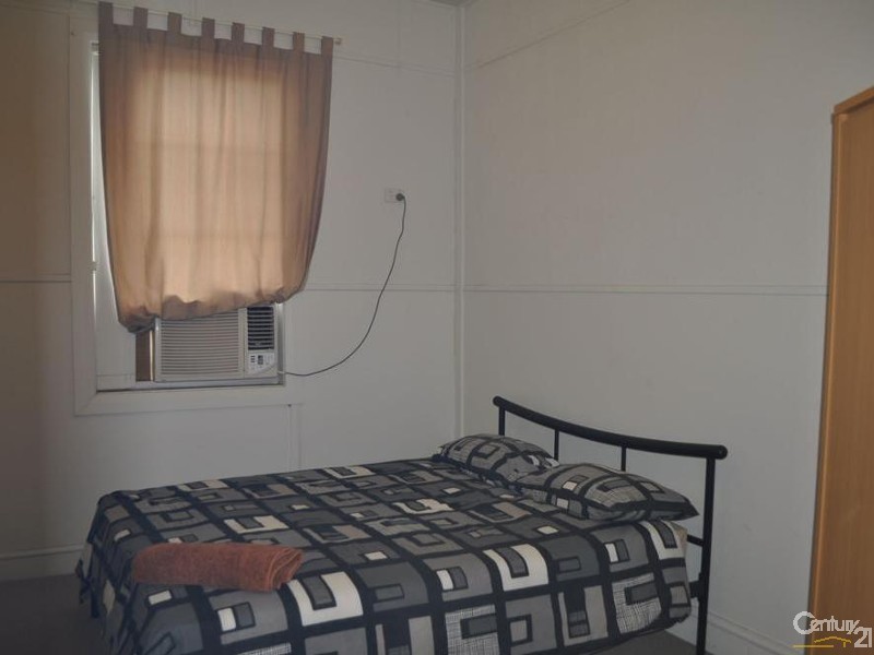 14 Macquarie Street, Singleton NSW 2330