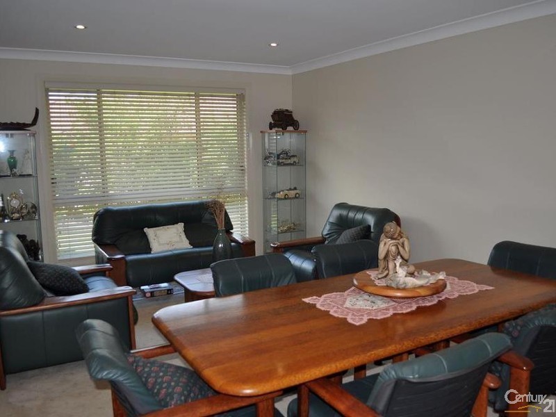 17  Sinclair Avenue, Singleton NSW 2330