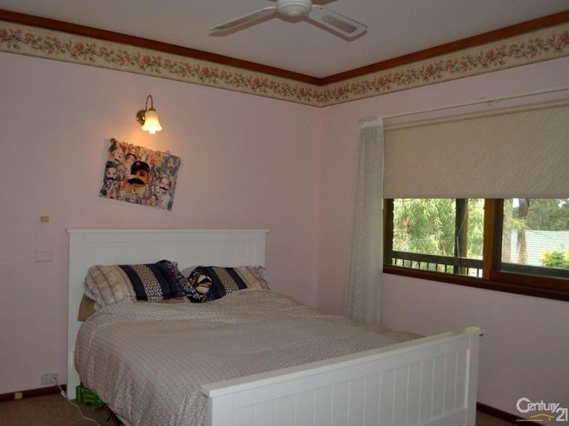 26 Lloyd Jones Drive, Singleton Heights NSW 2330