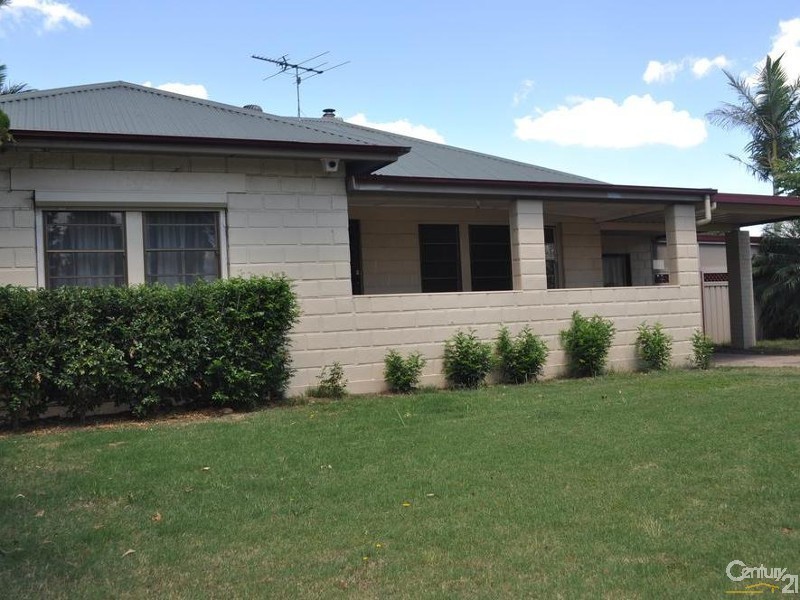 89 George Street, Singleton NSW 2330