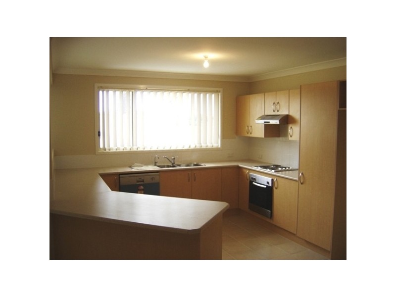 166 Gardner Circuit, Singleton NSW 2330