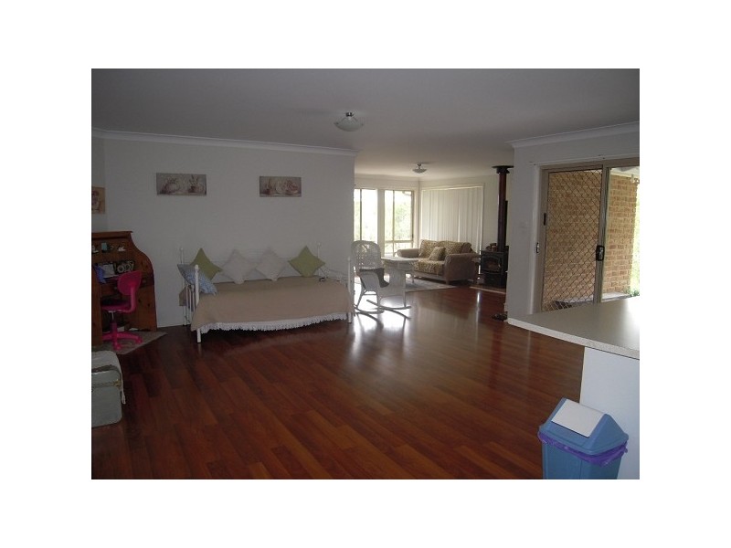 17C Lester Close, Singleton NSW 2330