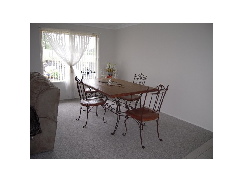 17C Lester Close, Singleton NSW 2330