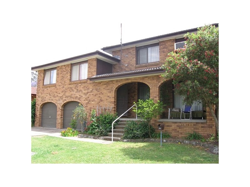 90 Blaxland Avenue, Singleton NSW 2330