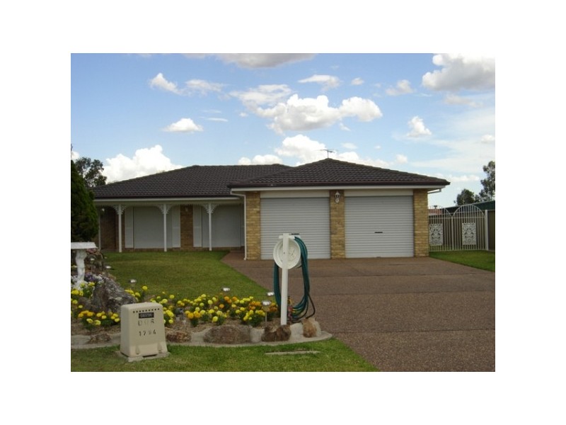 6 Heron Close, Singleton NSW 2330