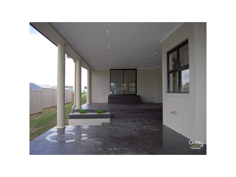 78 Acacia Circuit, Singleton NSW 2330