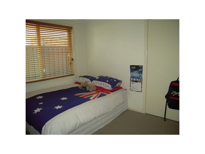 8 Mullaboy Place, Singleton NSW 2330