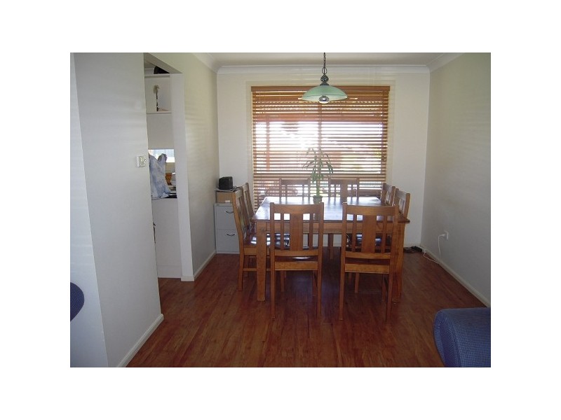 8 Mullaboy Place, Singleton NSW 2330