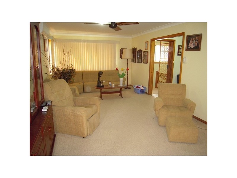12 Andrew Street, Singleton NSW 2330