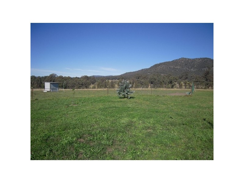12 Turnbull Road, Bulga NSW 2330