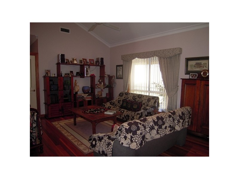 9 Druce Smith Place, Singleton NSW 2330