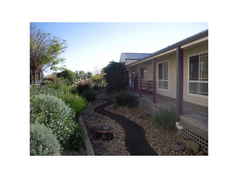 9 Druce Smith Place, Singleton NSW 2330