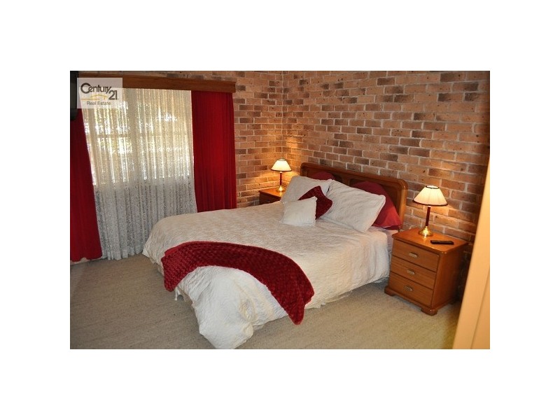 2 Townhead Crescent, Singleton NSW 2330