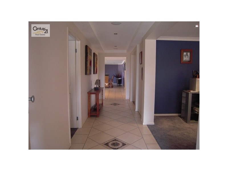 13 Falkiner Crescent, Singleton NSW 2330