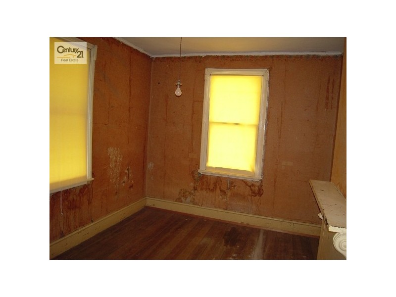 11 Pitt Street, Singleton NSW 2330