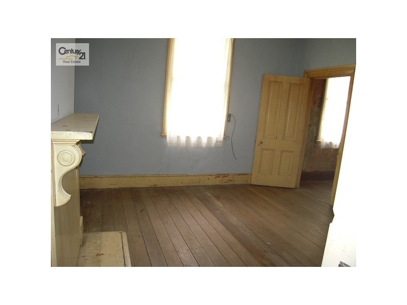 11 Pitt Street, Singleton NSW 2330