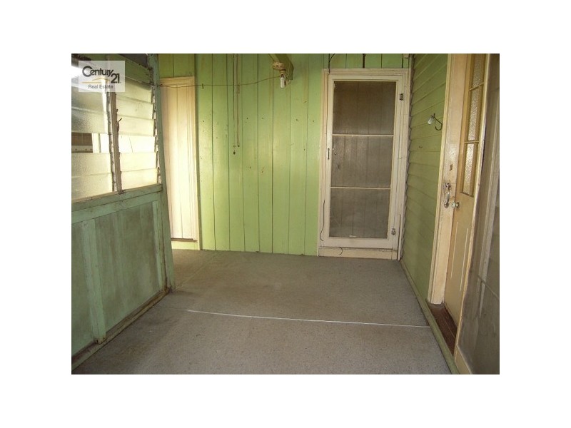 11 Pitt Street, Singleton NSW 2330