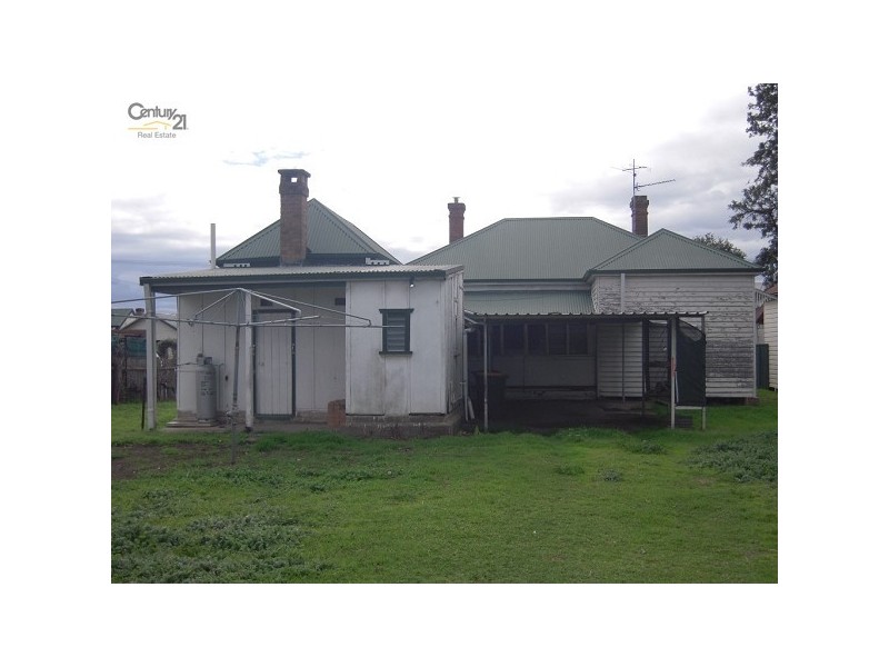 11 Pitt Street, Singleton NSW 2330