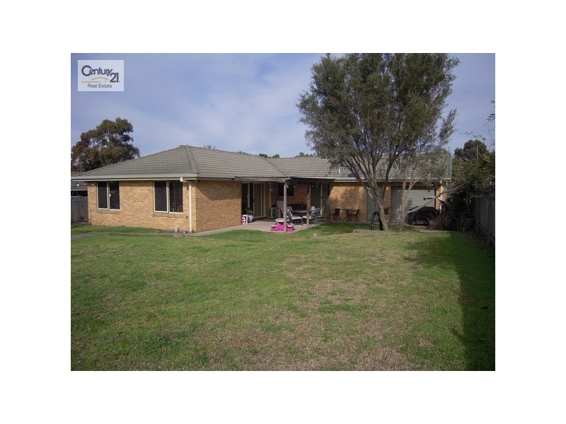 13 Madden Parade, Singleton NSW 2330