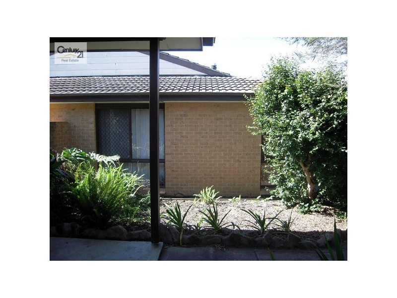 2/5 Elliott Close, Singleton NSW 2330