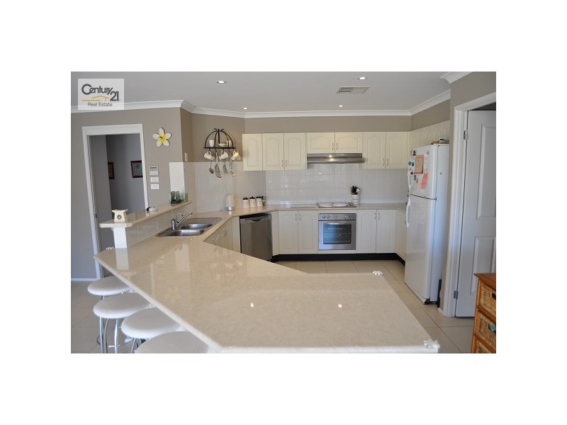 37 Aub Upward Close, Singleton NSW 2330