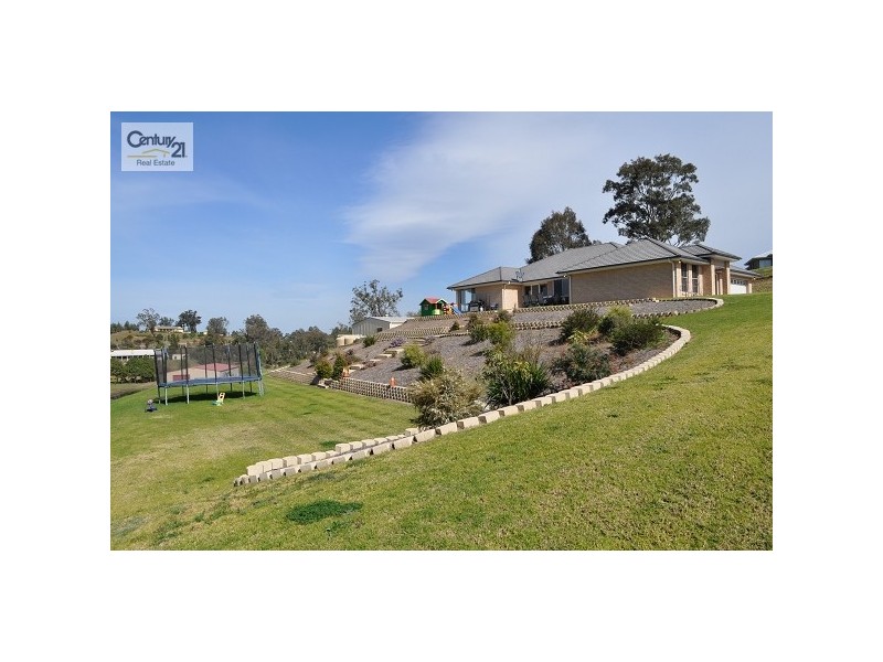37 Aub Upward Close, Singleton NSW 2330