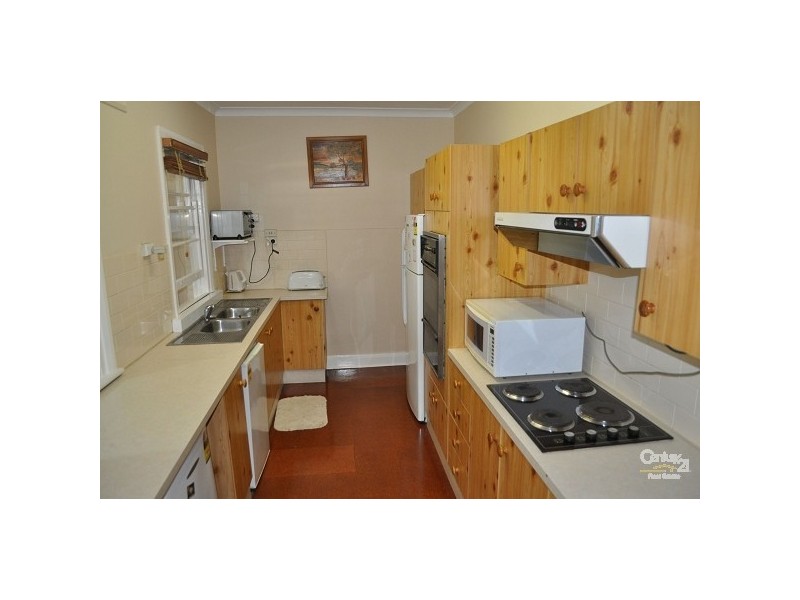 89 George Street, Singleton NSW 2330