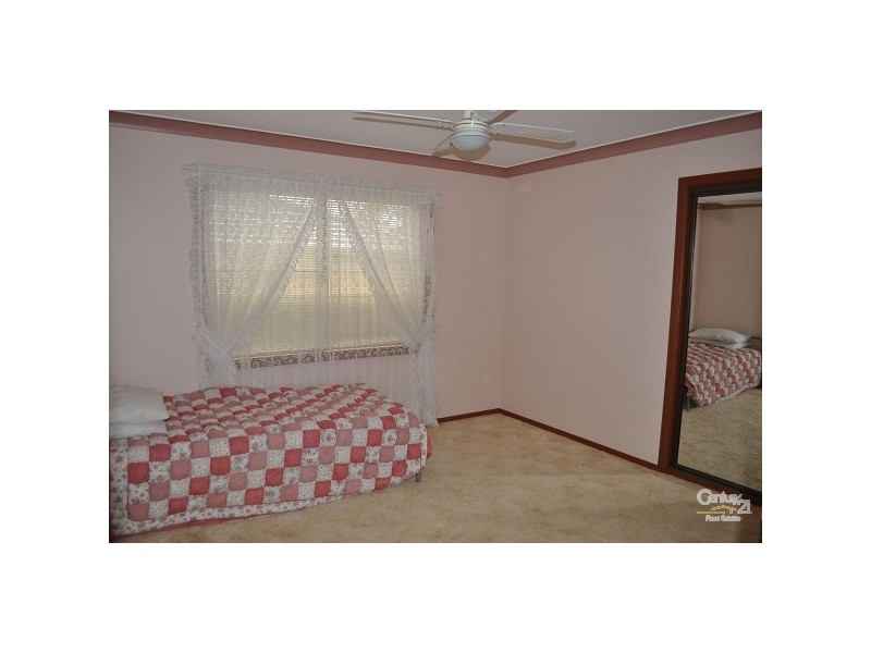 14 West Cranston Avenue, Singleton NSW 2330