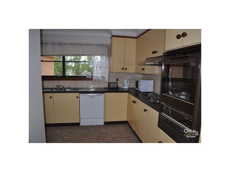 14 West Cranston Avenue, Singleton NSW 2330