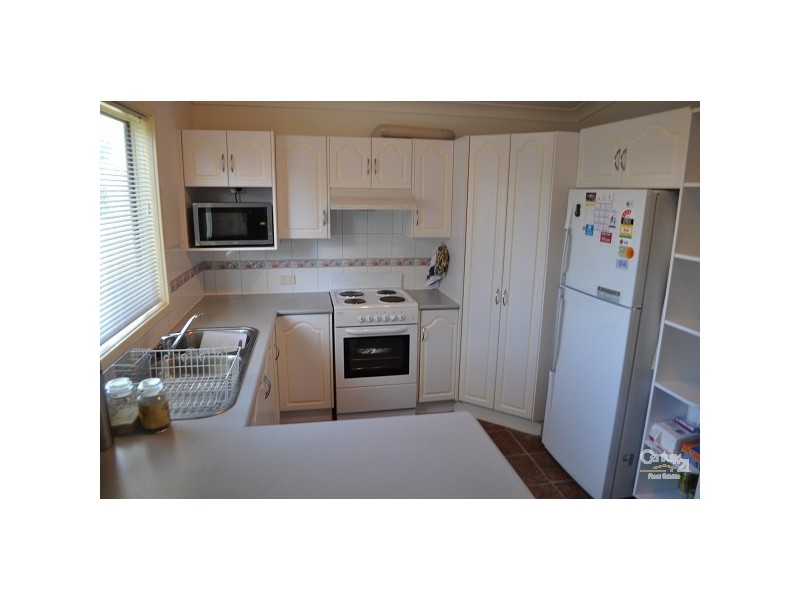 1 Searl Close, Singleton NSW 2330