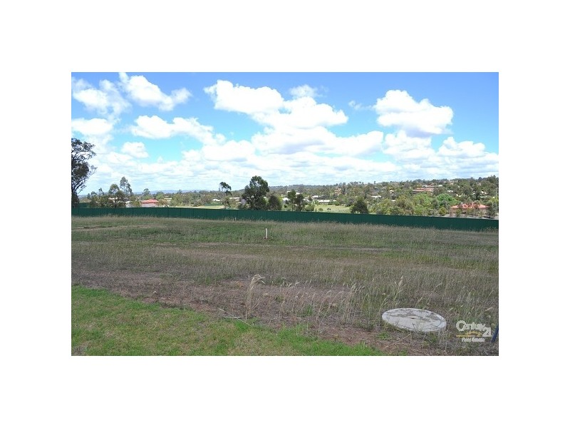 7 Brooker Close, Singleton NSW 2330