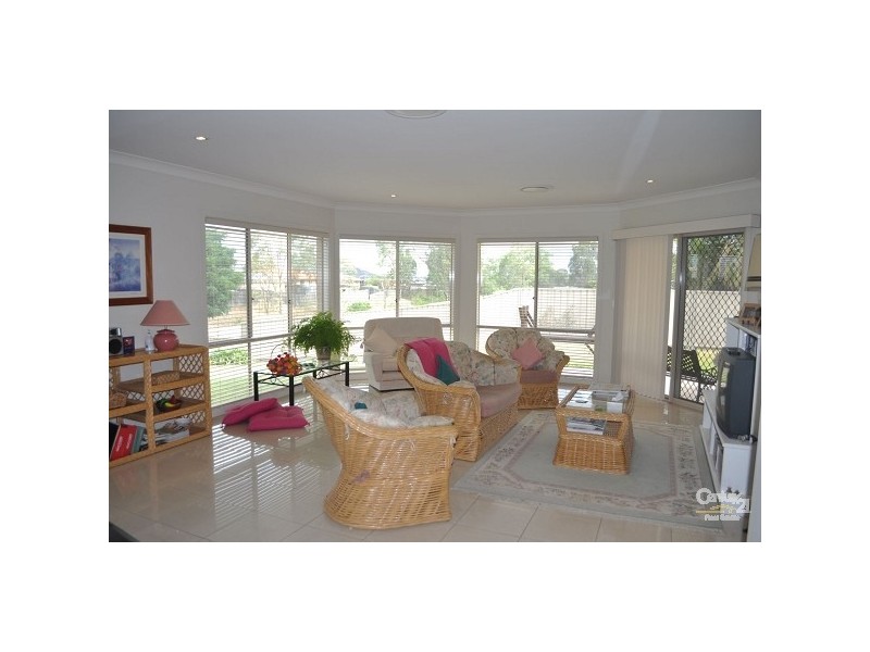 15 North Close, Singleton NSW 2330