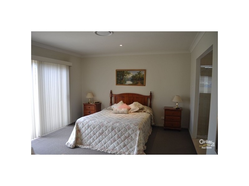 15 North Close, Singleton NSW 2330