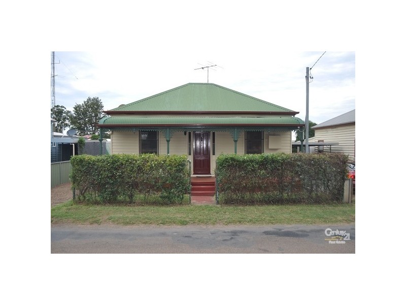 9 Kelso Street, Singleton NSW 2330