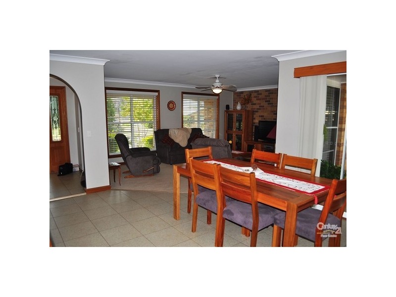 28 Henry Drive, Singleton NSW 2330