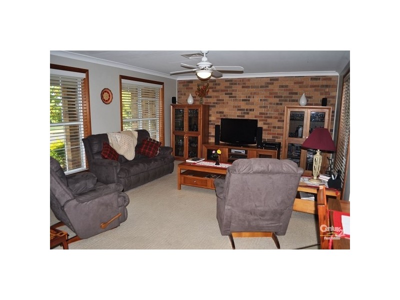 28 Henry Drive, Singleton NSW 2330