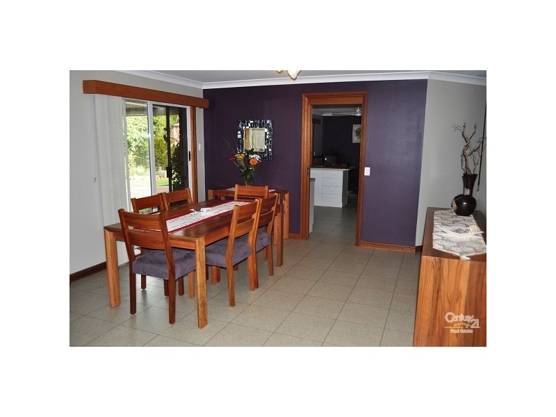 28 Henry Drive, Singleton NSW 2330