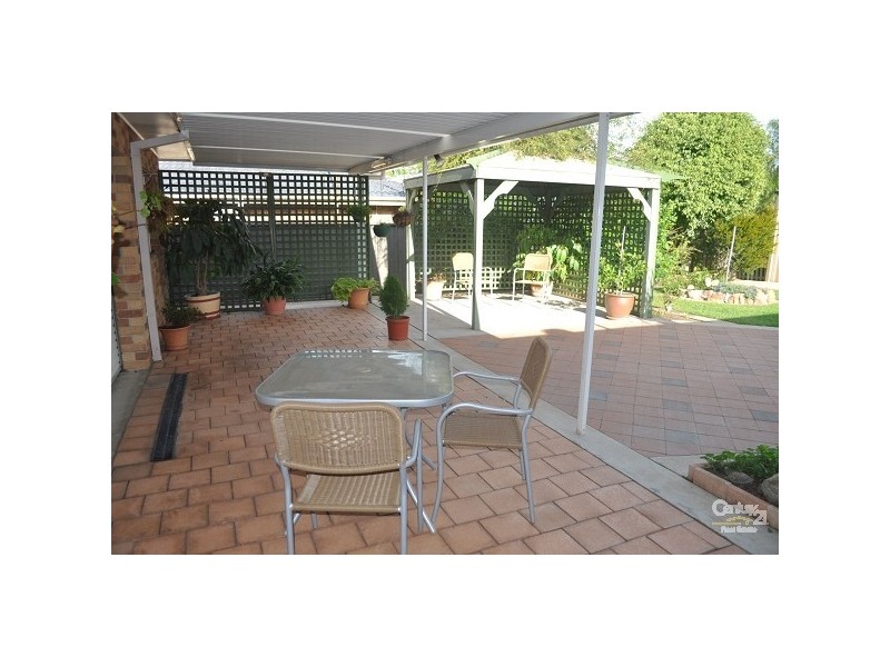 28 Henry Drive, Singleton NSW 2330