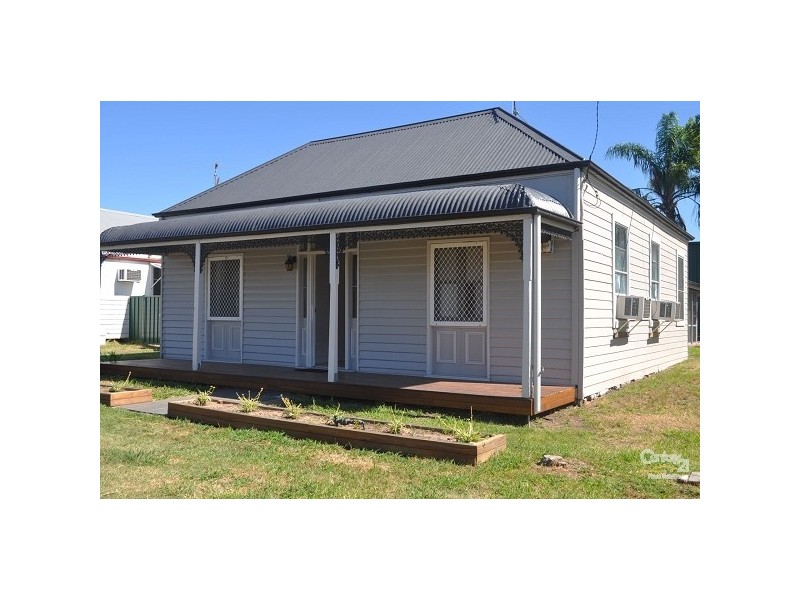 14 Macquarie Street, Singleton NSW 2330
